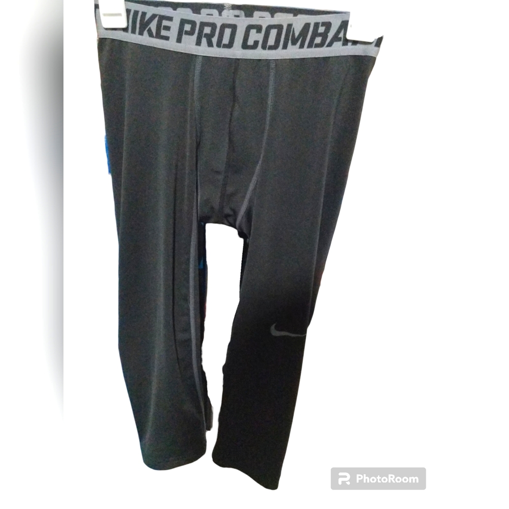 Nike PRO COMBAT 3/4 length compression pants MEDIUM